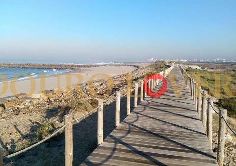 Terreno Urbano para construção - à praia de Silvalde - Espinho