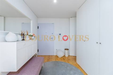 T2+1 Semi-Novo, c/ terraço, Centro Histórico de Leça da Palmeira