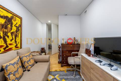 T2+1 Semi-Novo, c/ terraço, Centro Histórico de Leça da Palmeira