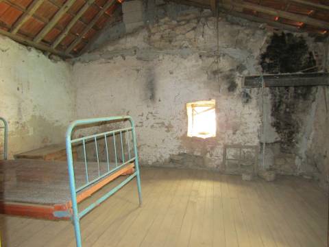 Moradia T3 Venda em Vila Chã de Braciosa,Miranda do Douro