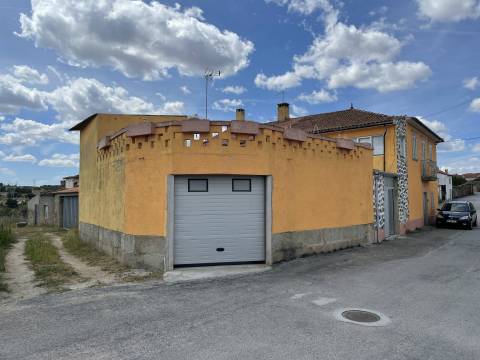 Moradia T6, Urrós, Mogadouro