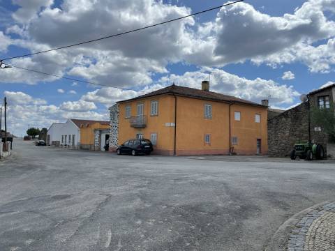 Moradia T6, Urrós, Mogadouro