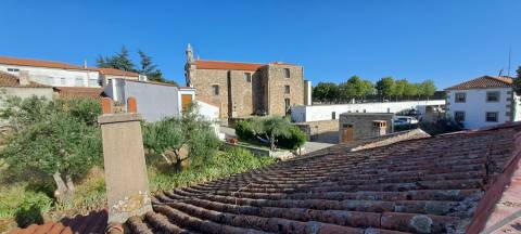 Moradia T2, Miranda do Douro