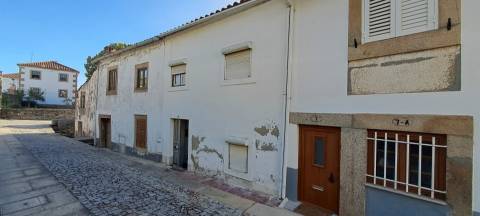 Moradia T2, Miranda do Douro