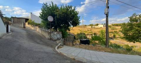 Moradia térrea em Miranda do Douro