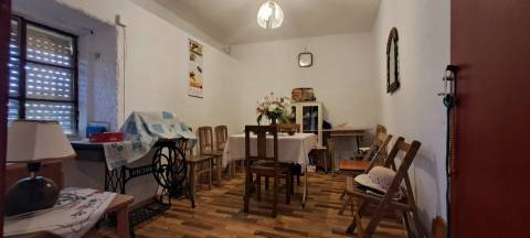 Moradia térrea em Miranda do Douro