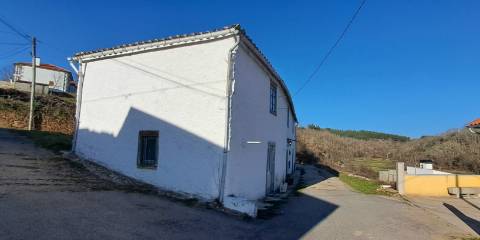 Moradia Isolada T3, S. Martinho de Angueira