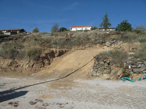 Terreno para construção, Bairro Verde, Miranda do Douro