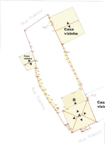 Moradia para restaurar com terreno em S. Martinho de Angueira