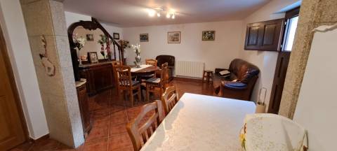 Moradia T3, Miranda do Douro