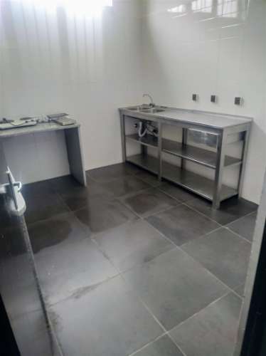 Espaço Comercial, zona industrial de Vimioso