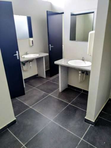 Espaço Comercial, zona industrial de Vimioso