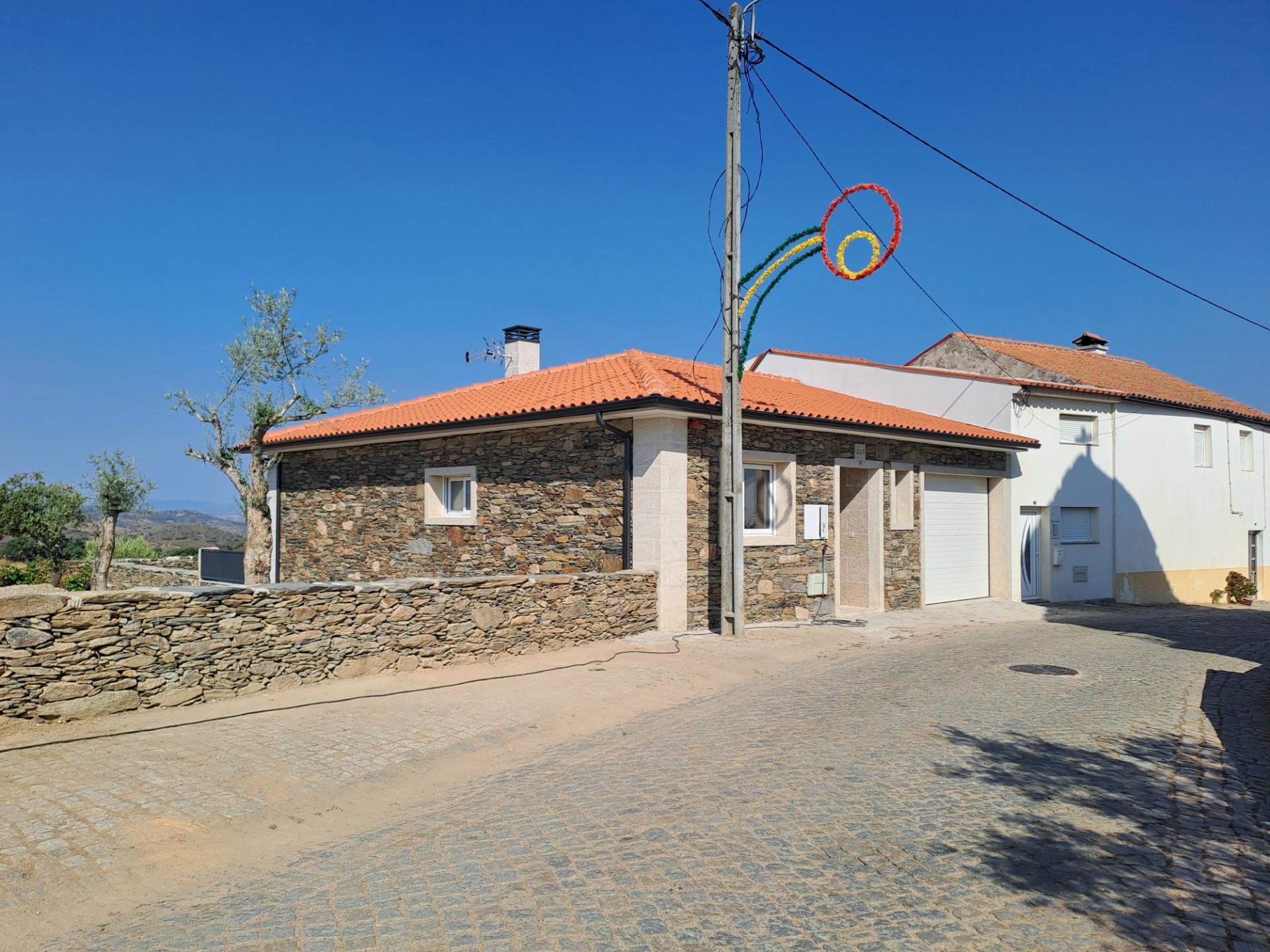 Moradia T2 Arrendamento em Sendim e Atenor,Miranda do Douro