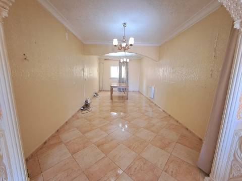 Moradia Geminada T6 Venda em Miranda do Douro,Miranda do Douro