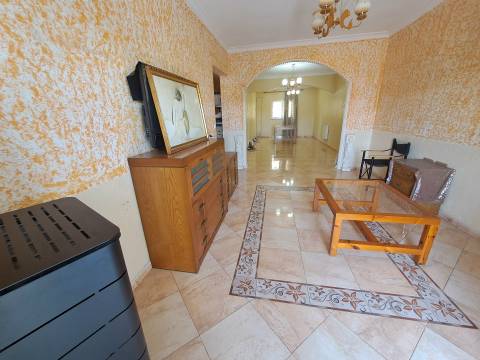 Moradia Geminada T6 Venda em Miranda do Douro,Miranda do Douro