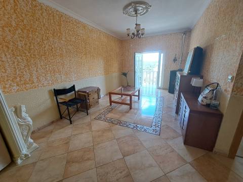 Moradia Geminada T6 Venda em Miranda do Douro,Miranda do Douro