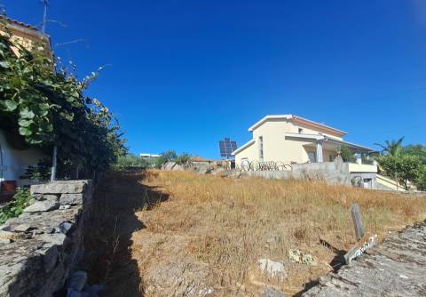 Terreno para construção, Miranda do Douro