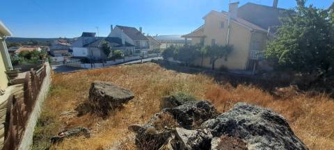 Terreno para construção, Miranda do Douro