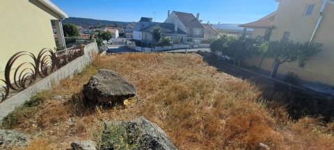 Terreno para construção, Miranda do Douro