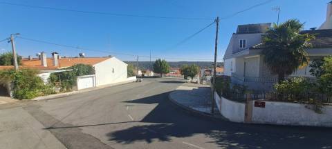 Terreno para construção, Miranda do Douro