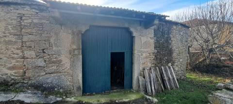 Arrecadação  Venda em Póvoa,Miranda do Douro