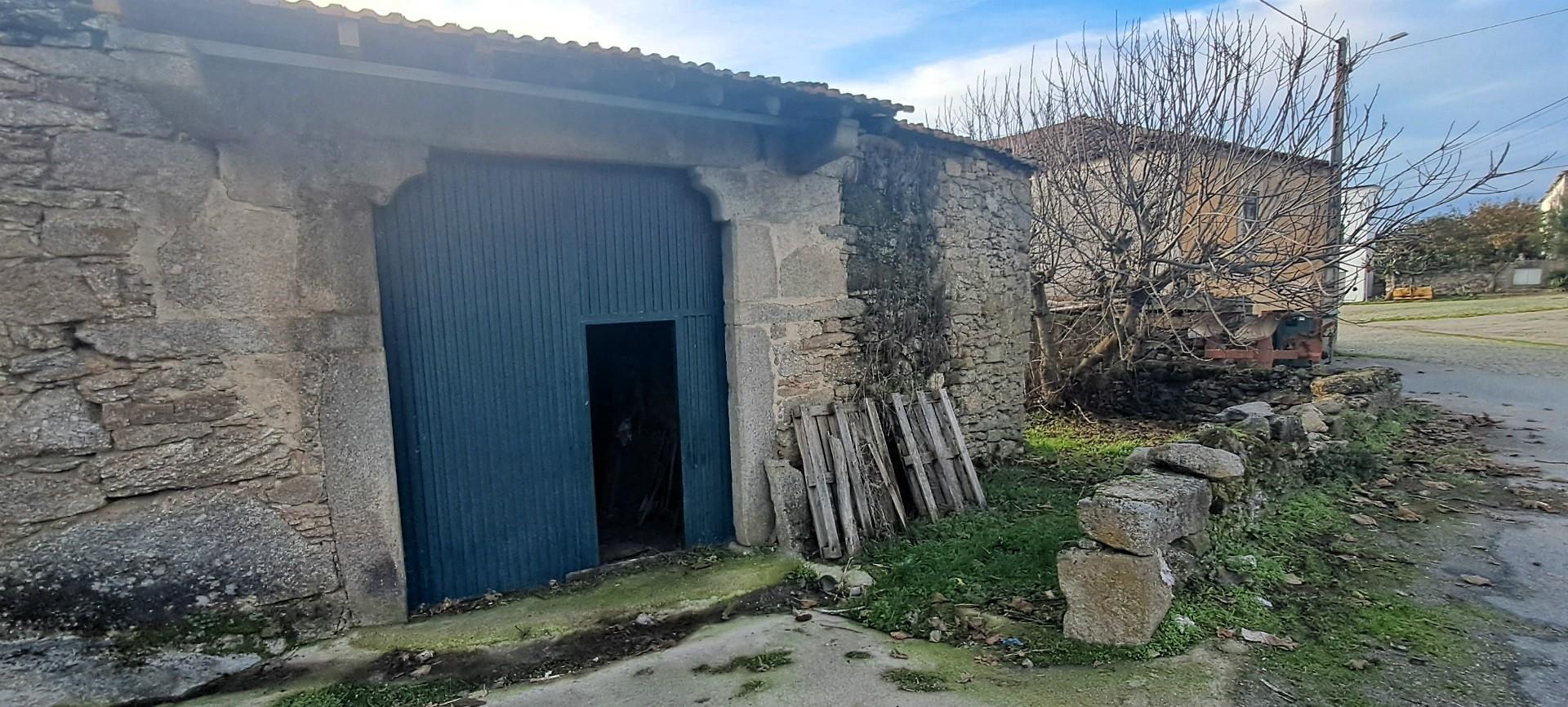 Arrecadação  Venda em Póvoa,Miranda do Douro