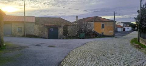 Arrecadação  Venda em Póvoa,Miranda do Douro