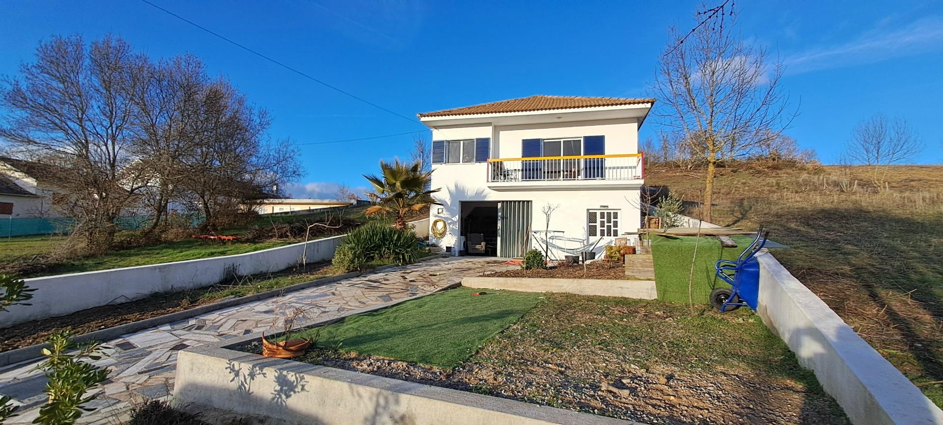 Moradia Isolada T3 Venda em Silva e Águas Vivas,Miranda do Douro