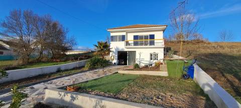 Moradia Isolada T3 Venda em Silva e Águas Vivas,Miranda do Douro