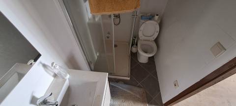 Moradia para restaurar T2 em Miranda do Douro