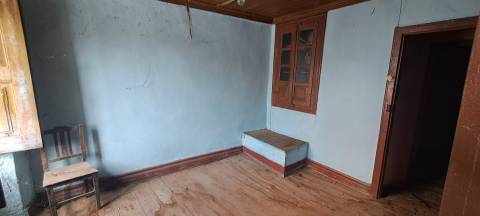 Moradia para restaurar em Sendim