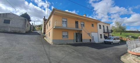 Moradia T5 Venda em São Martinho de Angueira,Miranda do Douro