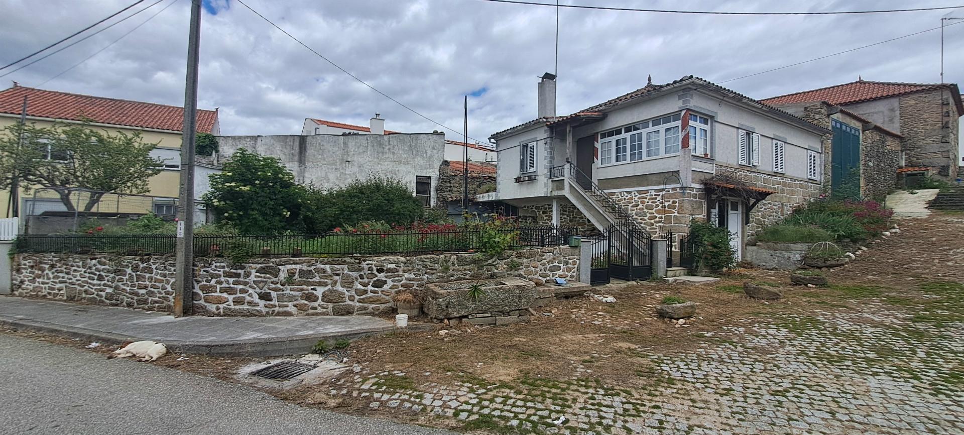 Moradia T3 Venda em Malhadas,Miranda do Douro