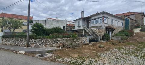 Moradia T3 Venda em Malhadas,Miranda do Douro