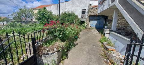Moradia T3 Venda em Malhadas,Miranda do Douro