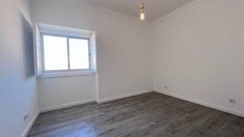 Apartamento T2 Venda em Barreiro e Lavradio,Barreiro