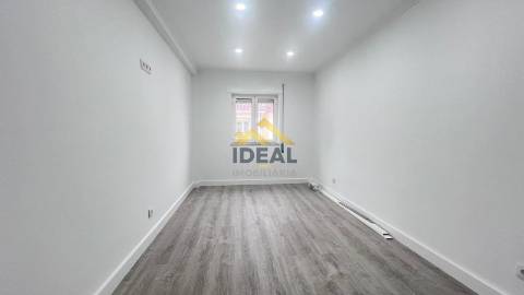 Apartamento T3 Venda em Azeitão (São Lourenço e São Simão),Setúbal