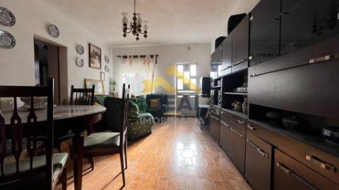 Moradia em Banda T5 Venda em Assumar,Monforte