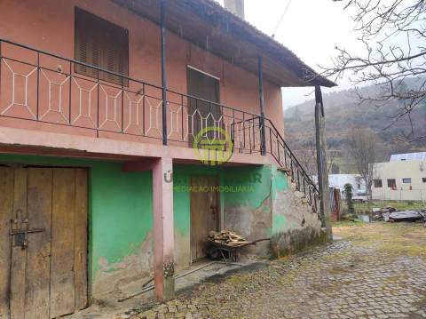 Moradia T4 Venda em França,Bragança