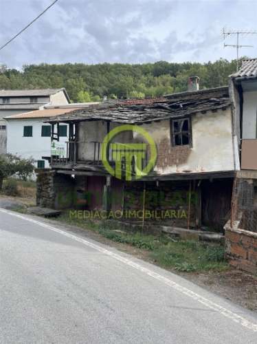 Moradia - França - Bragança