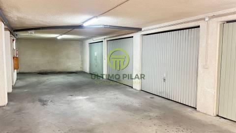 Garagens à Venda em Bragança