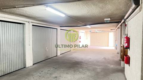 Garagens à Venda em Bragança