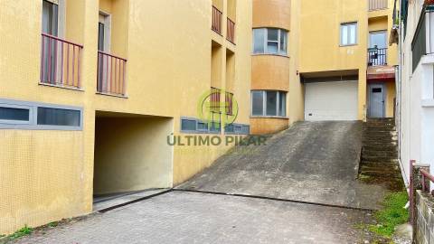 Garagens à Venda em Bragança