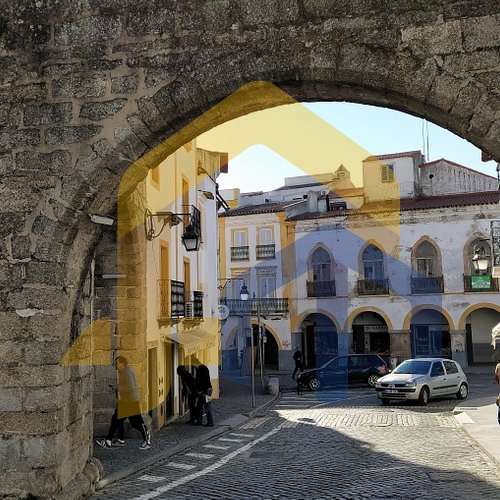 Moradia >=T10 Venda em Évora (São Mamede, Sé, São Pedro e Santo Antão),Évora