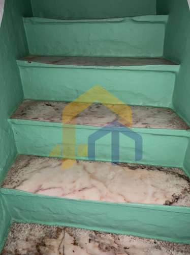 Conjunto habitacional - Moradia T2+1 e Garagem  em São Lourenço de Mamporcão