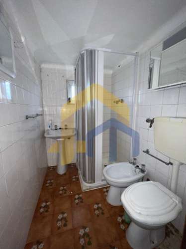 Conjunto habitacional - Moradia T2+1 e Garagem  em São Lourenço de Mamporcão