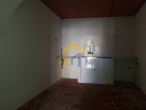 Prédio Total T9 em Sousel