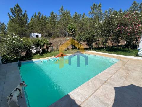 Quinta com Casa e Lago em Alcórrego - Avis