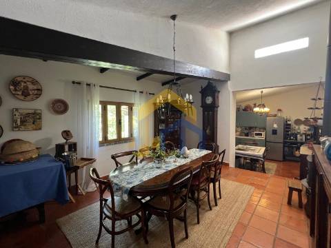 Quinta com Casa e Lago em Alcórrego - Avis