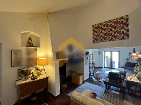 Quinta com Casa e Lago em Alcórrego - Avis